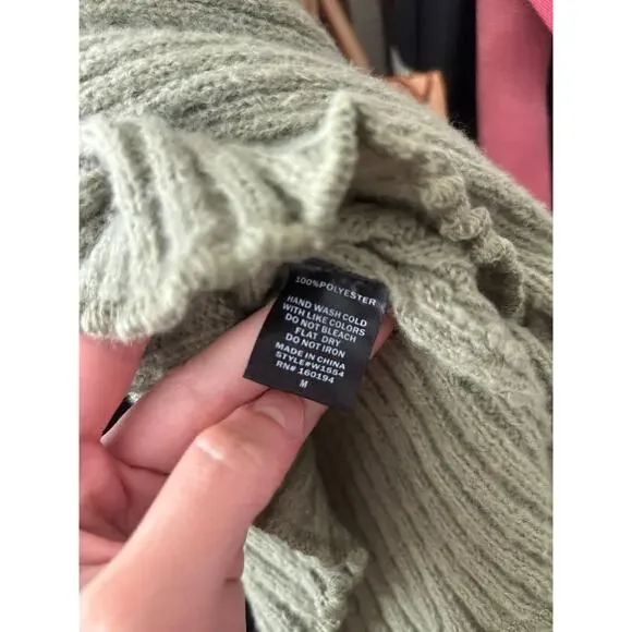 NWT By Together Off Shoulder Ribbed Knit Sweater Top m Olive Green Bell Sleeve - Picture 9 of 9